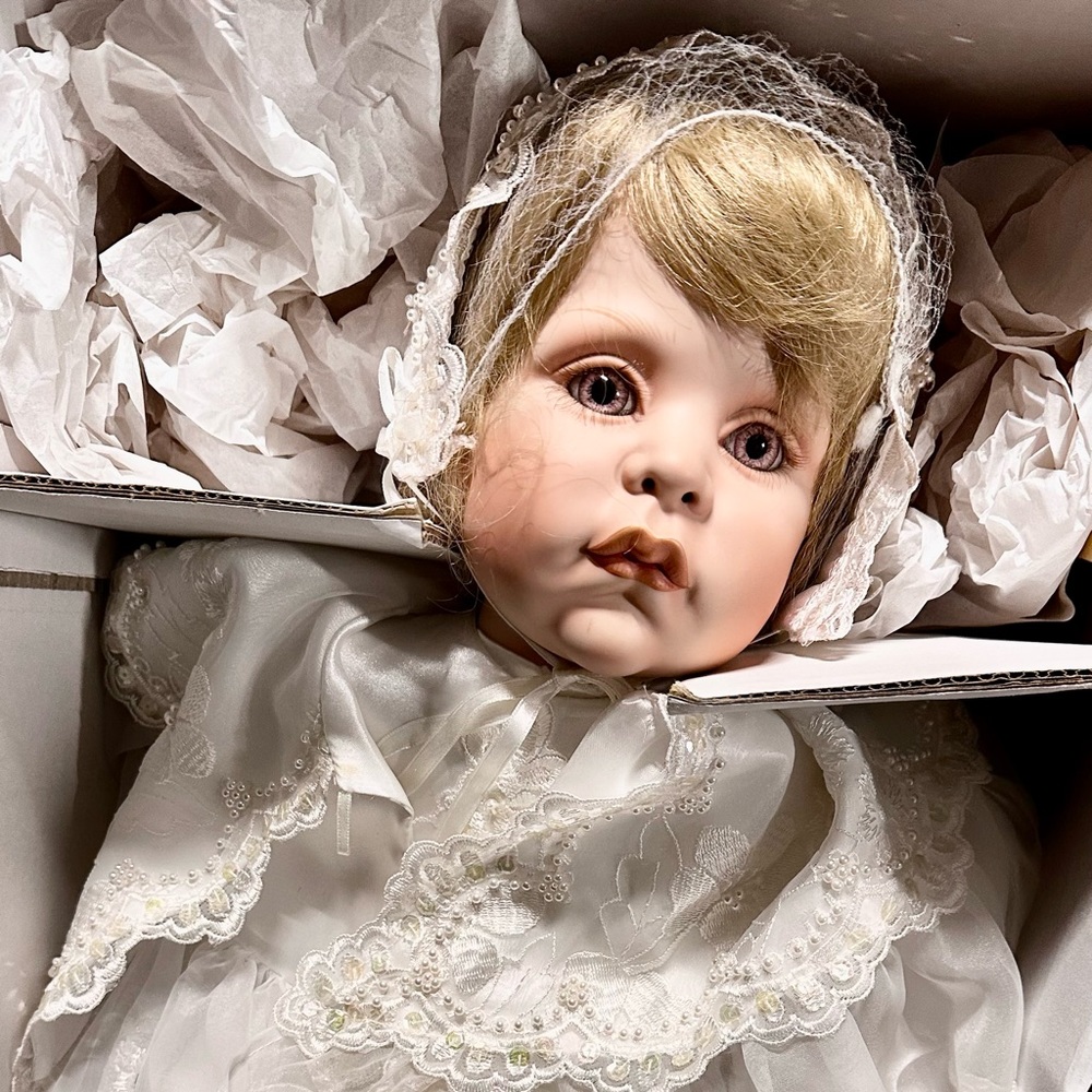 FAYZAH SPANOS PRECIOUS HEIRLOOMS “ANGEL CHEEKS “ PORCELAIN COLLECTIBLE DOLL